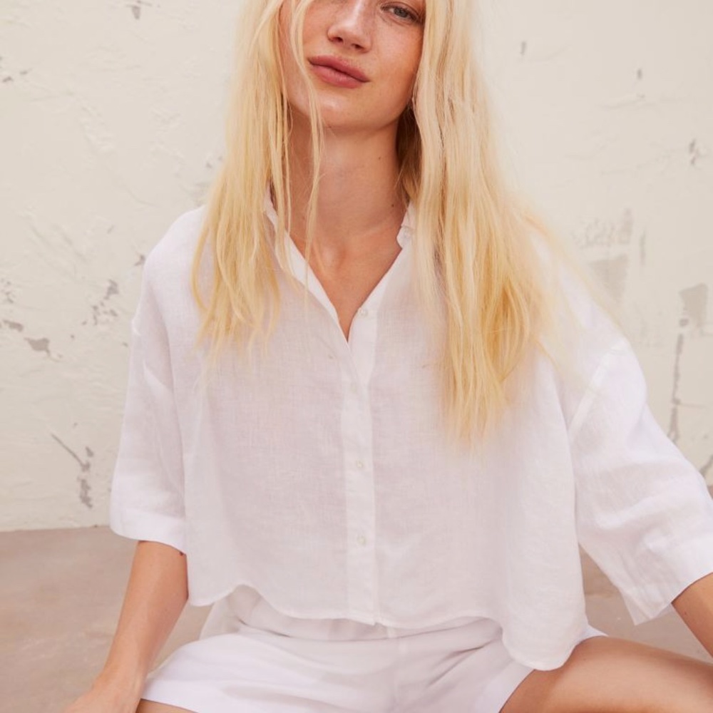 BDG Cropped HiLo Button Down